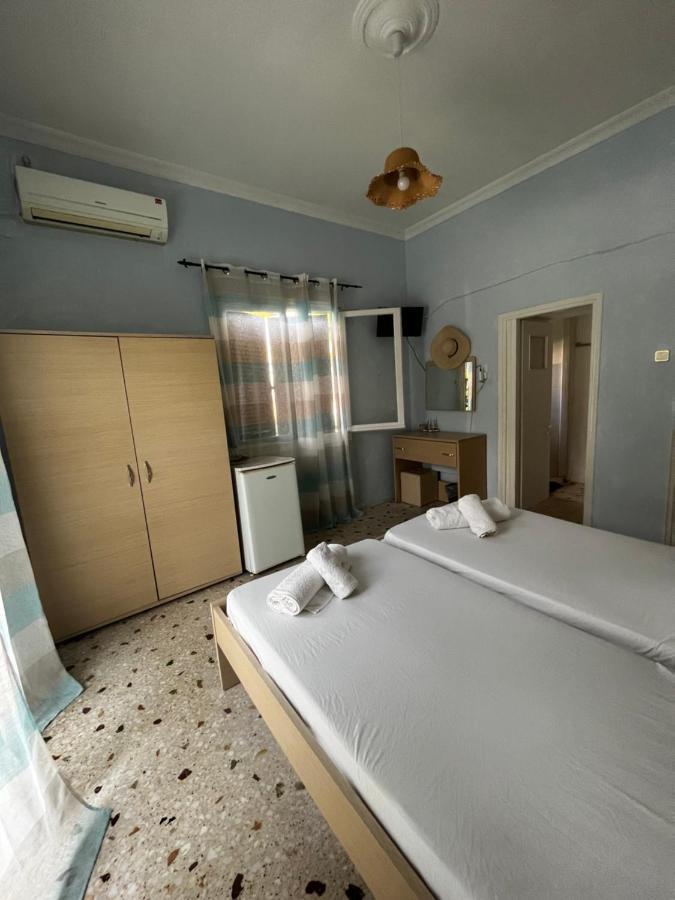 Santa Marina Rooms Agia Marina  Esterno foto