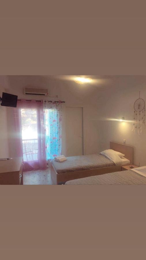 Santa Marina Rooms Agia Marina  Esterno foto